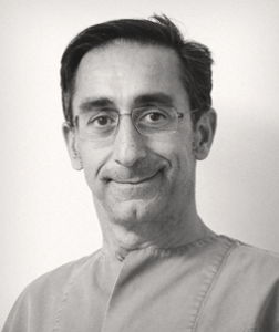 Dr. Gilberto Debelian